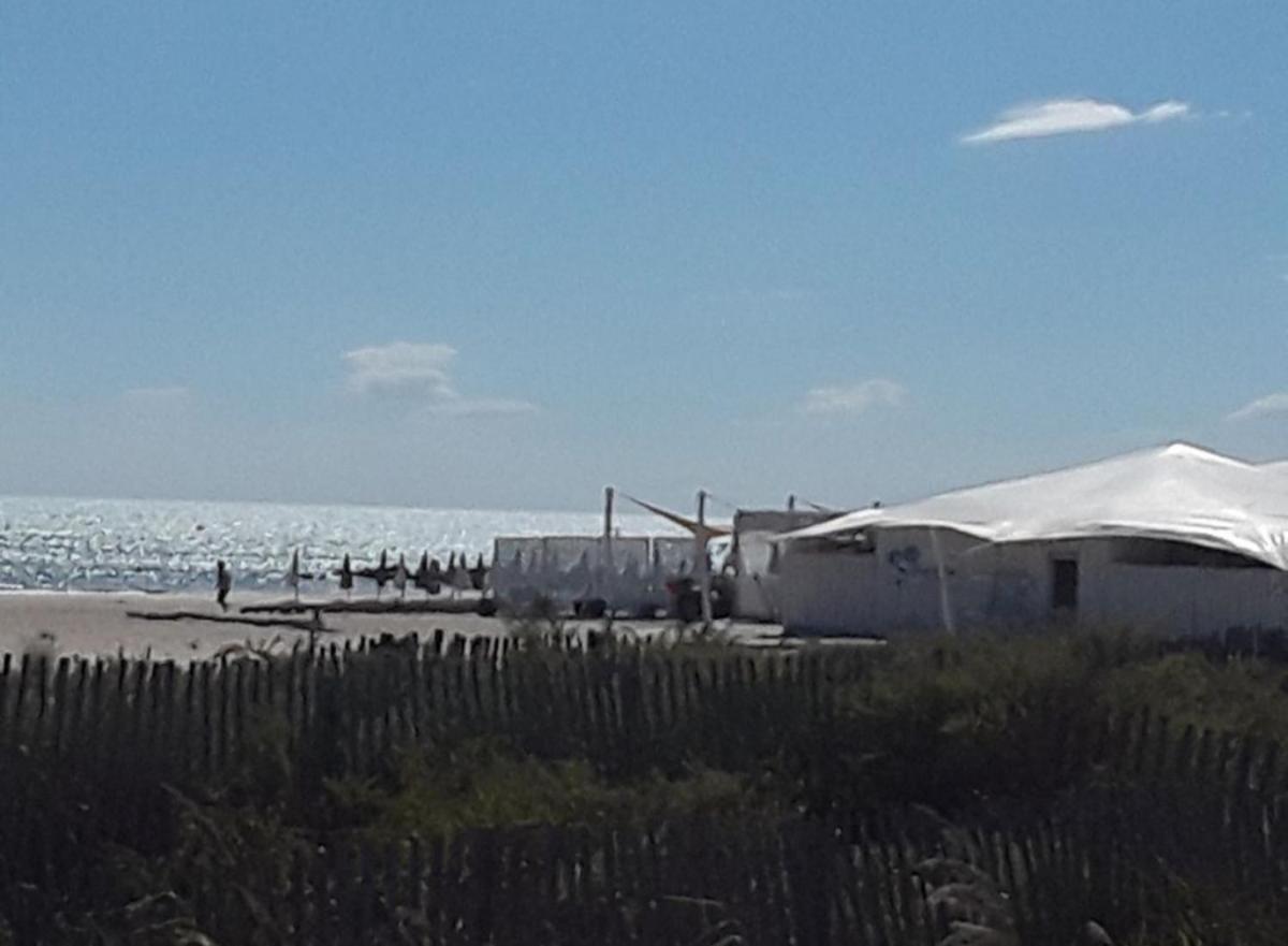 Villa en bord de plage Sète Exteriör bild